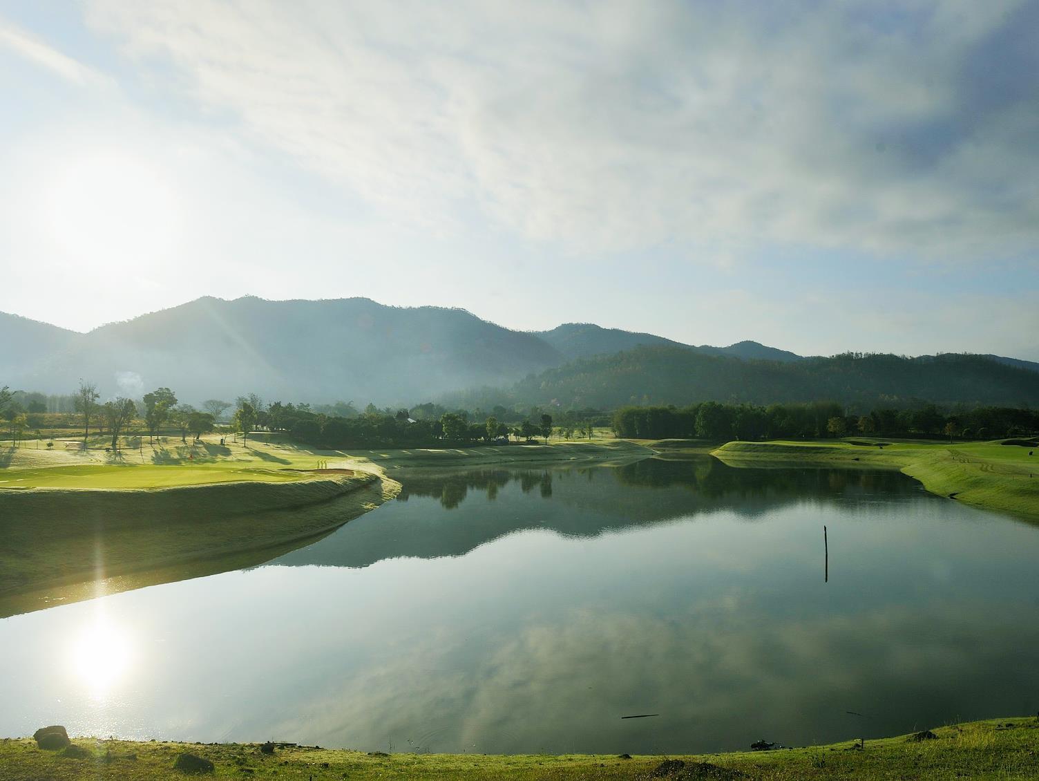 Chiangmai Highlands Golf And Spa Resort Mae On Exterior foto